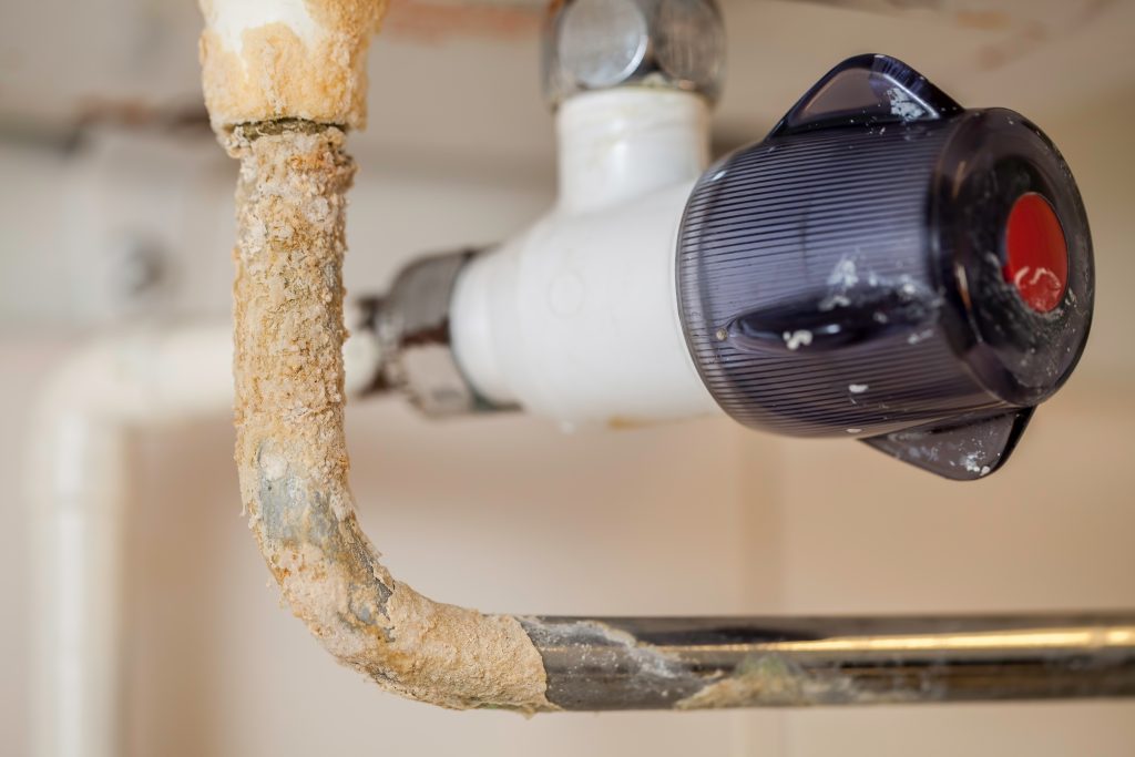 rusted water pipe leak